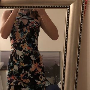 Flower cross cross dress